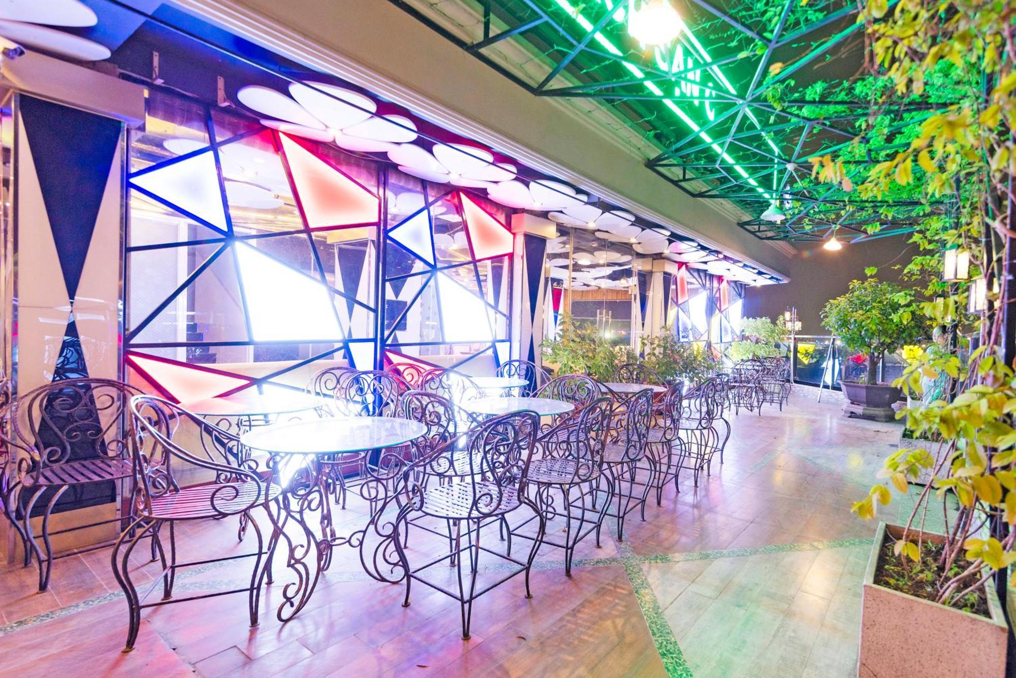 Venus Hotel Ho Chi Minh-stad Buitenkant foto